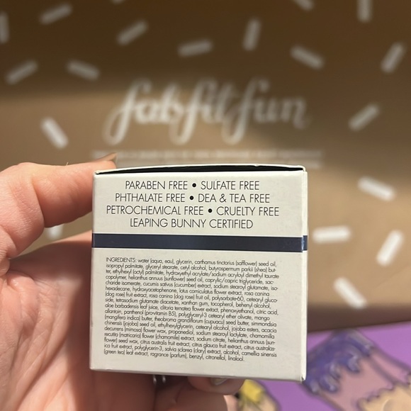 Whish restoring mask antioxidant rich brand new never opened - Picture 3 of 3